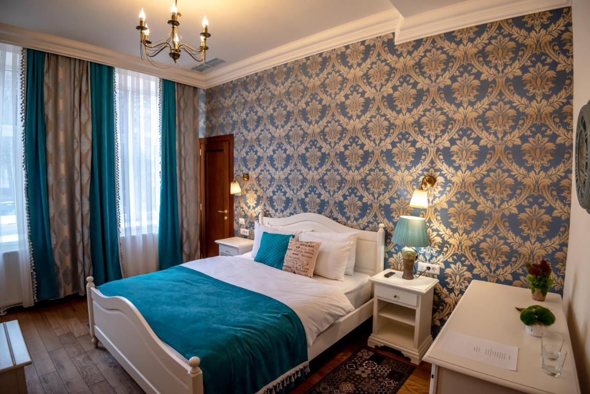 Ana Boutique - Housity