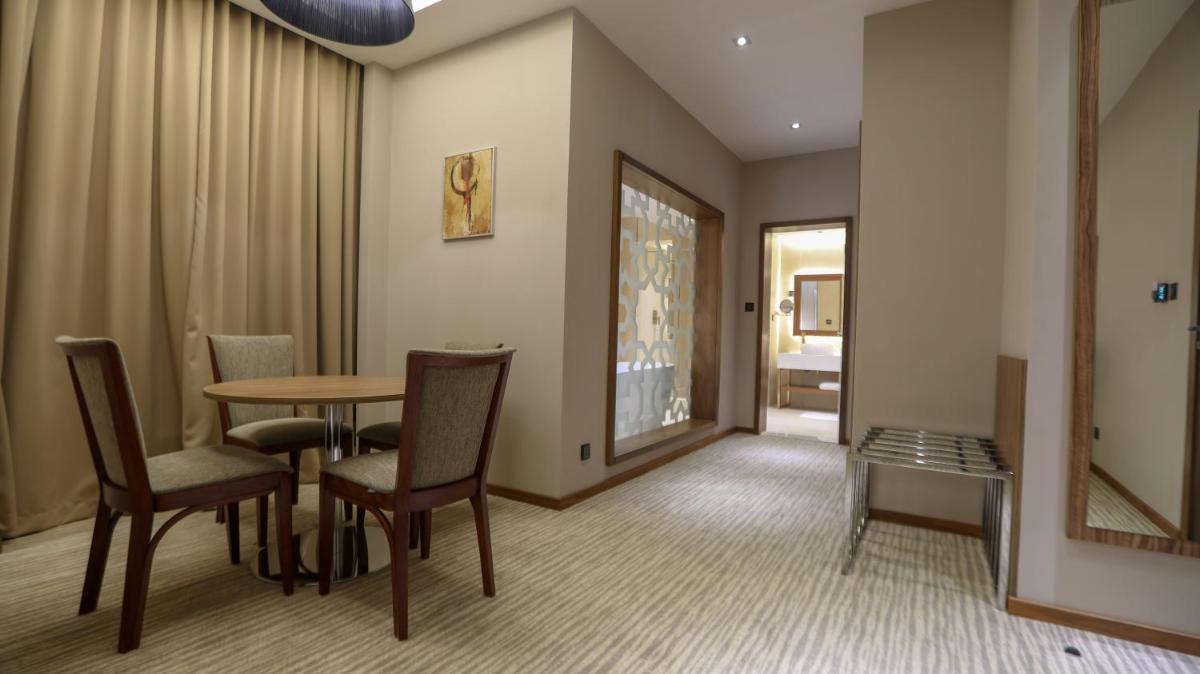 V Boutique Hotel - Hizvo