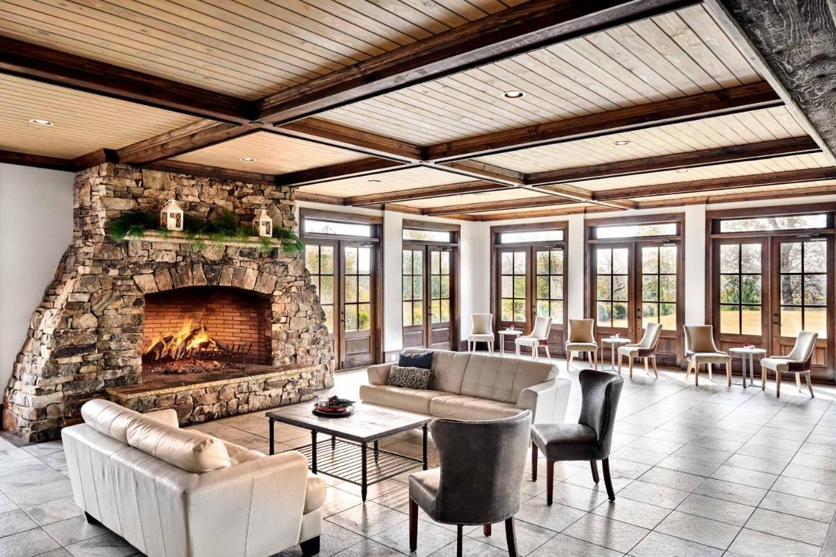 Foxhall Resort - Housity