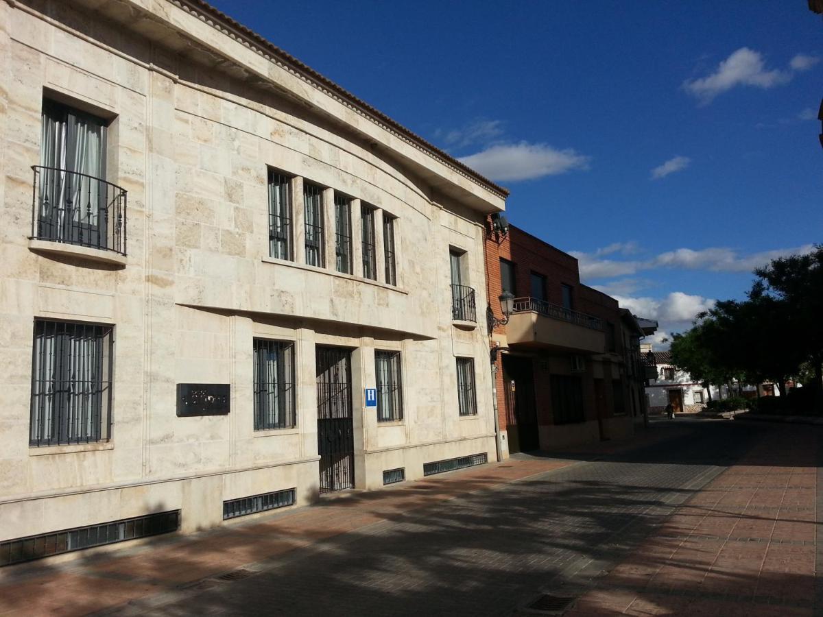 Hospedería Hotel Don Quijote - Housity