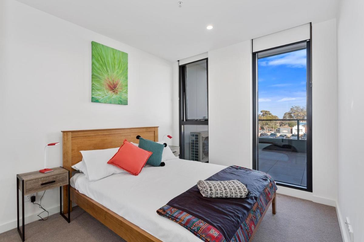Ilixir Apartments by Ready Set Host - Housity