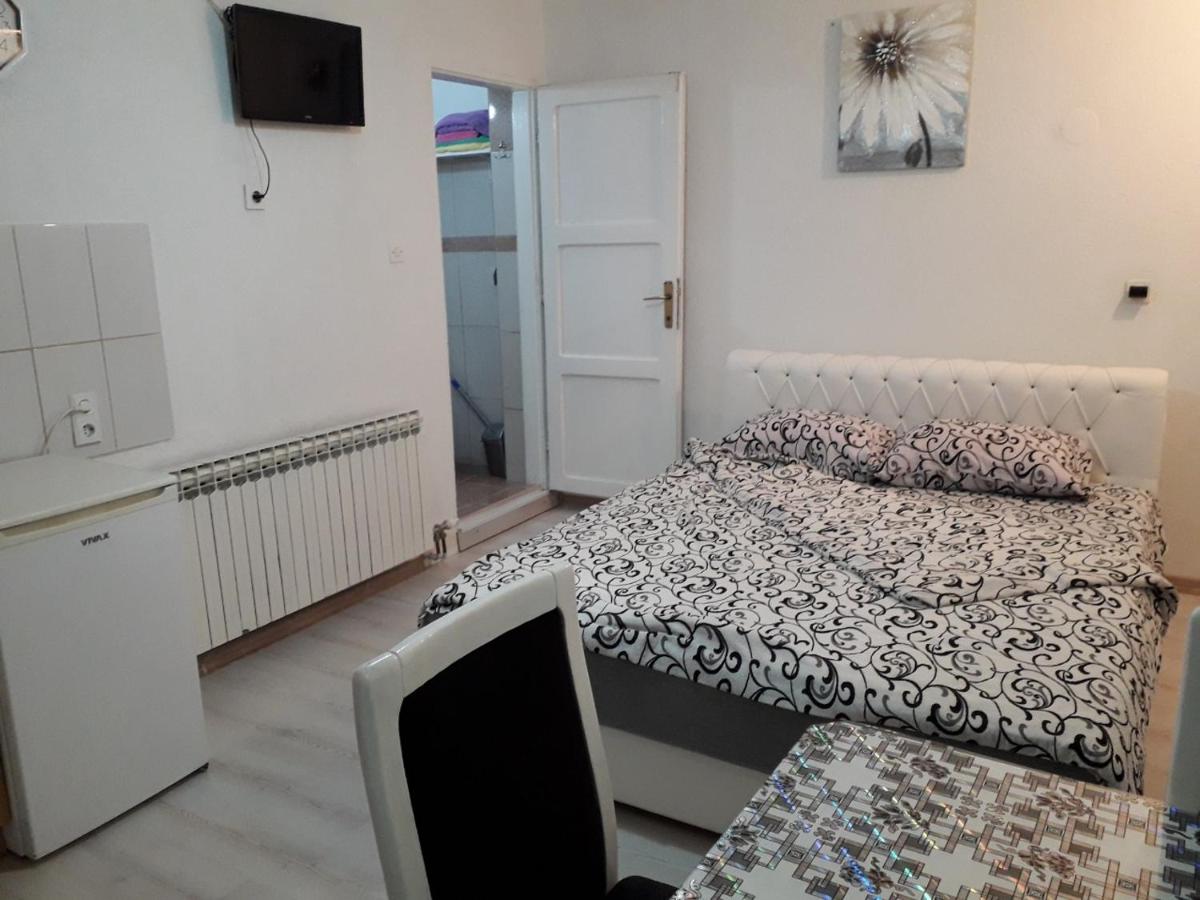 Studio Nena - Housity