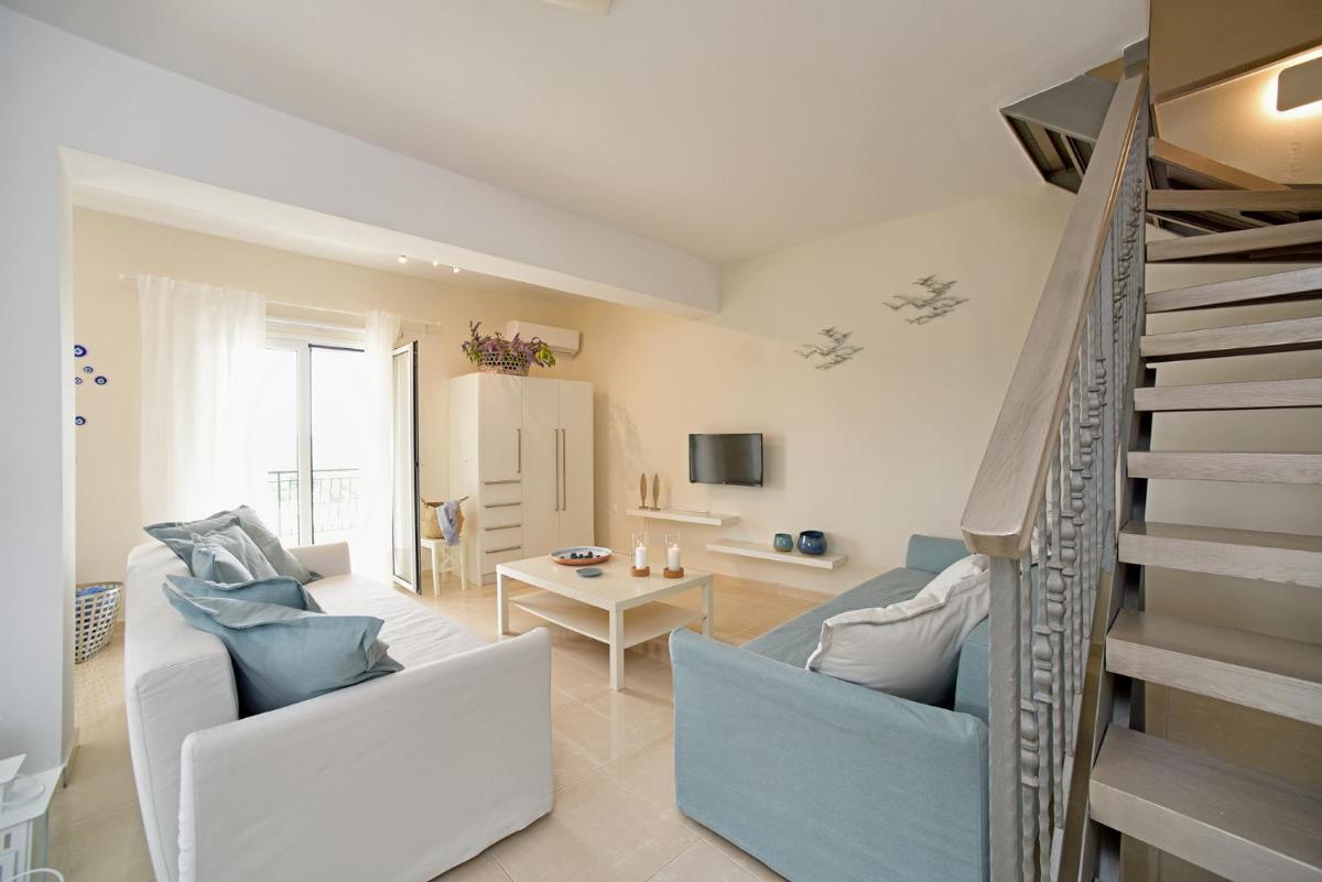 Giorgos & Maria Villas - Housity