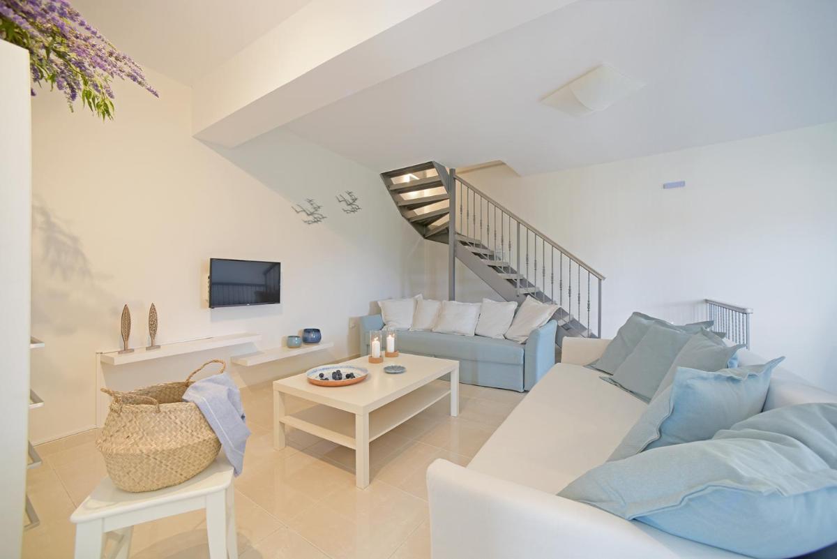 Giorgos & Maria Villas - Housity