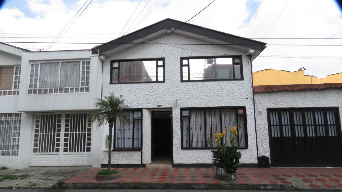 Suitetrails - Hotel Palma de la Sabana