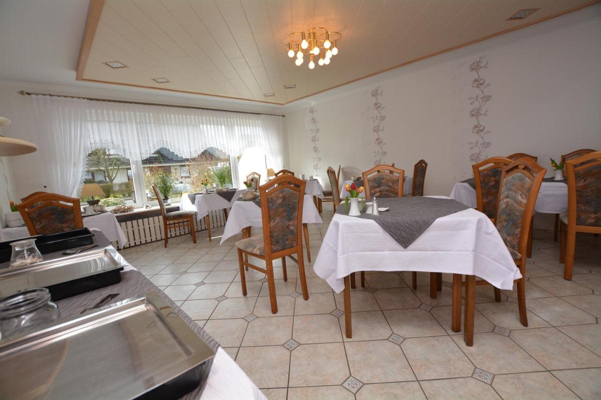 Hotel-Pension Anjo - Housity