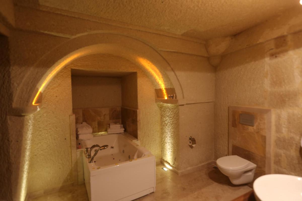 Abu Hayat Cave Suites - Housity