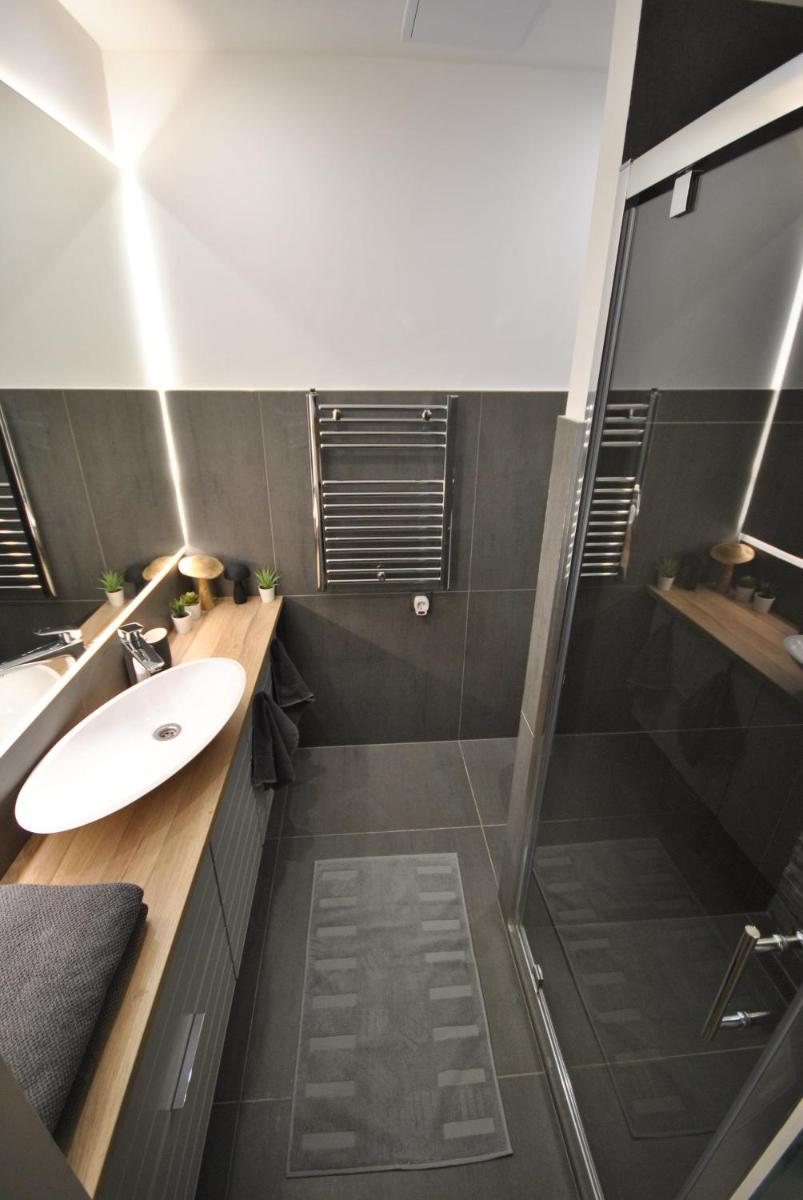 Krane Apartments Sas - Housity