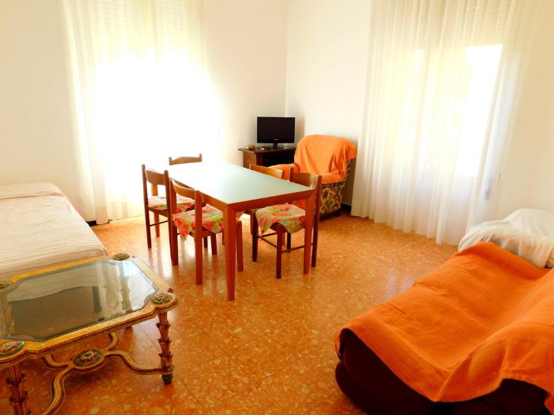 silent apartment, levanto - Housity
