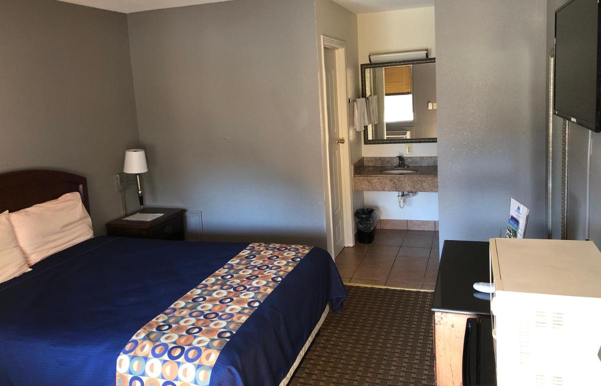 Americas Best Value Inn-Princess Anne - Housity