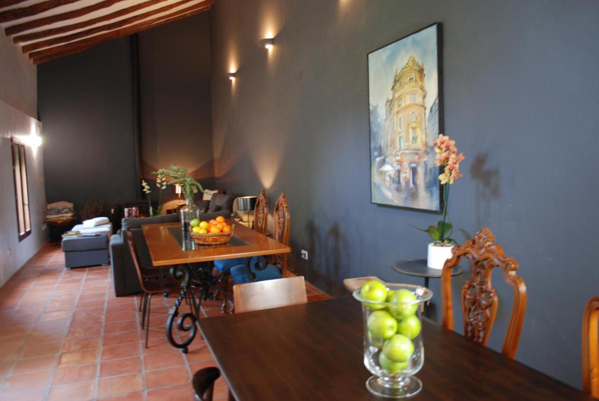 Casa Rural La Parra 1923 Requena - Housity