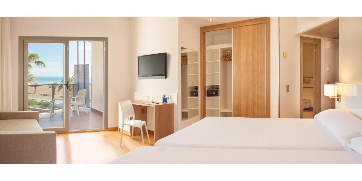 Cama o camas de una habitación en RH Bayren Hotel & Spa 4* Sup