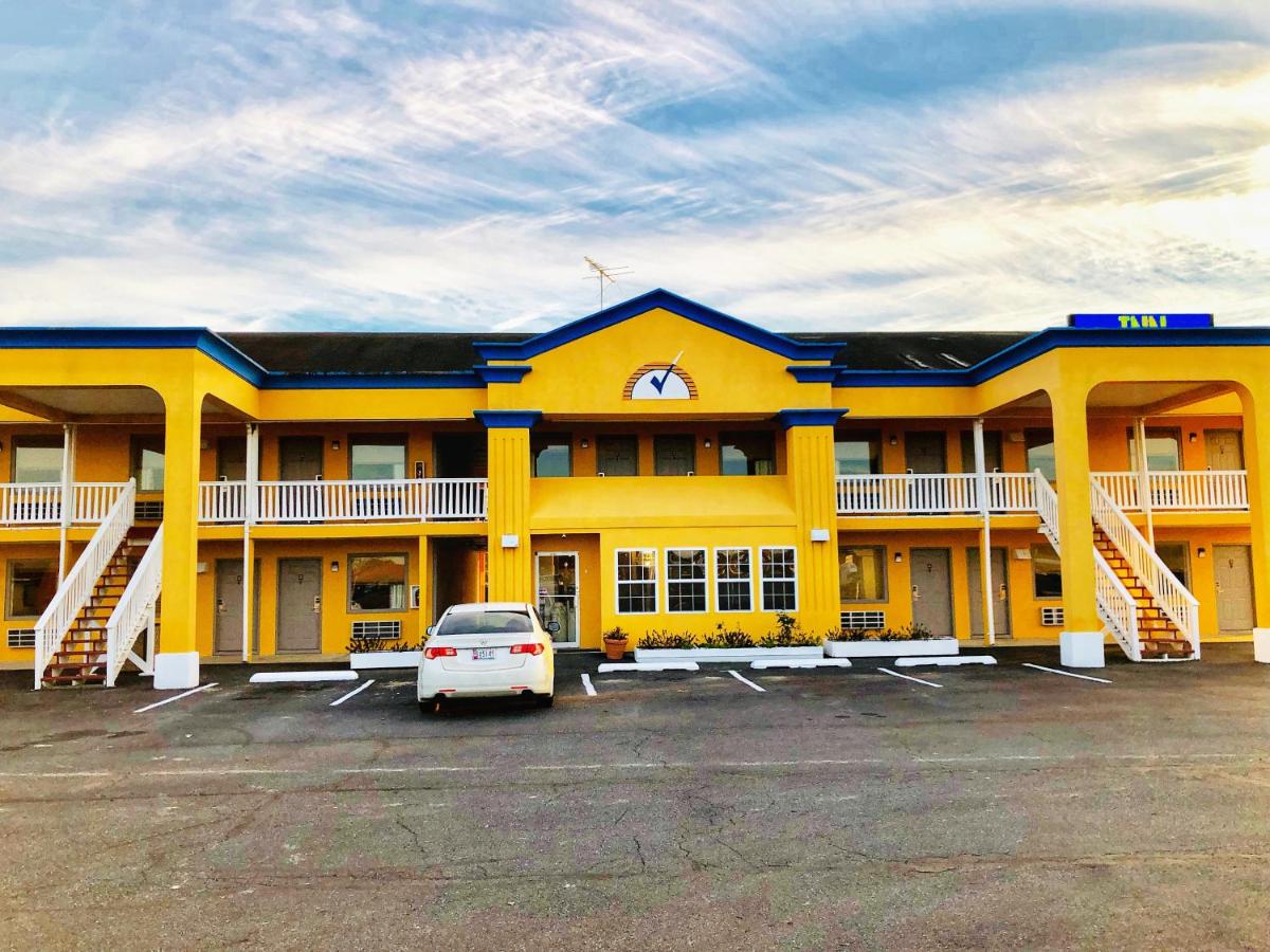 Americas Best Value Inn-Princess Anne - Housity