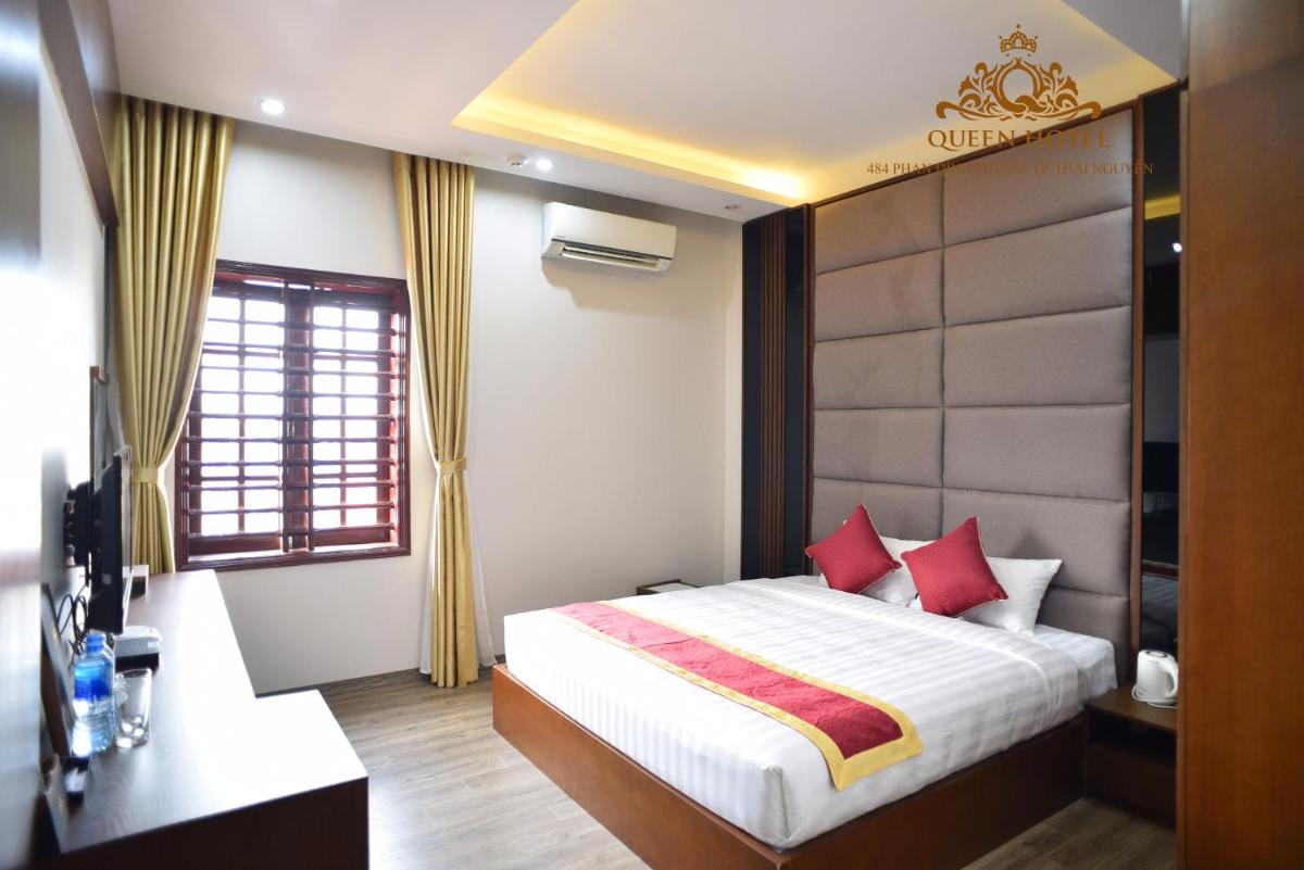 Queen Hotel - Housity