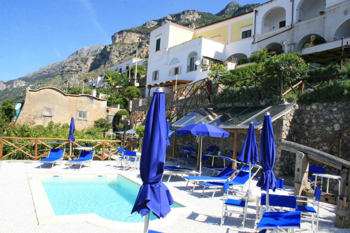 Villa Il Frantoio and Lilmar - Housity