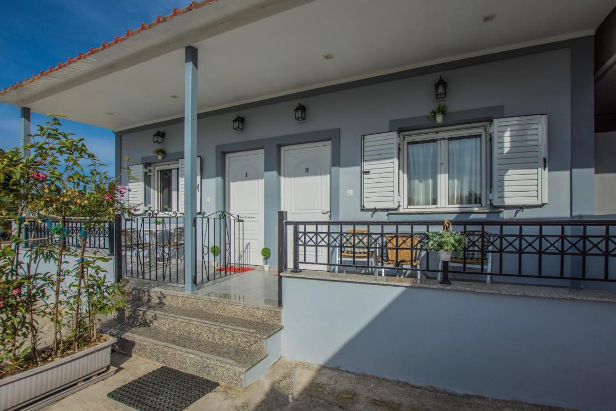 Dennis Tsilivi Houses & Studios by 