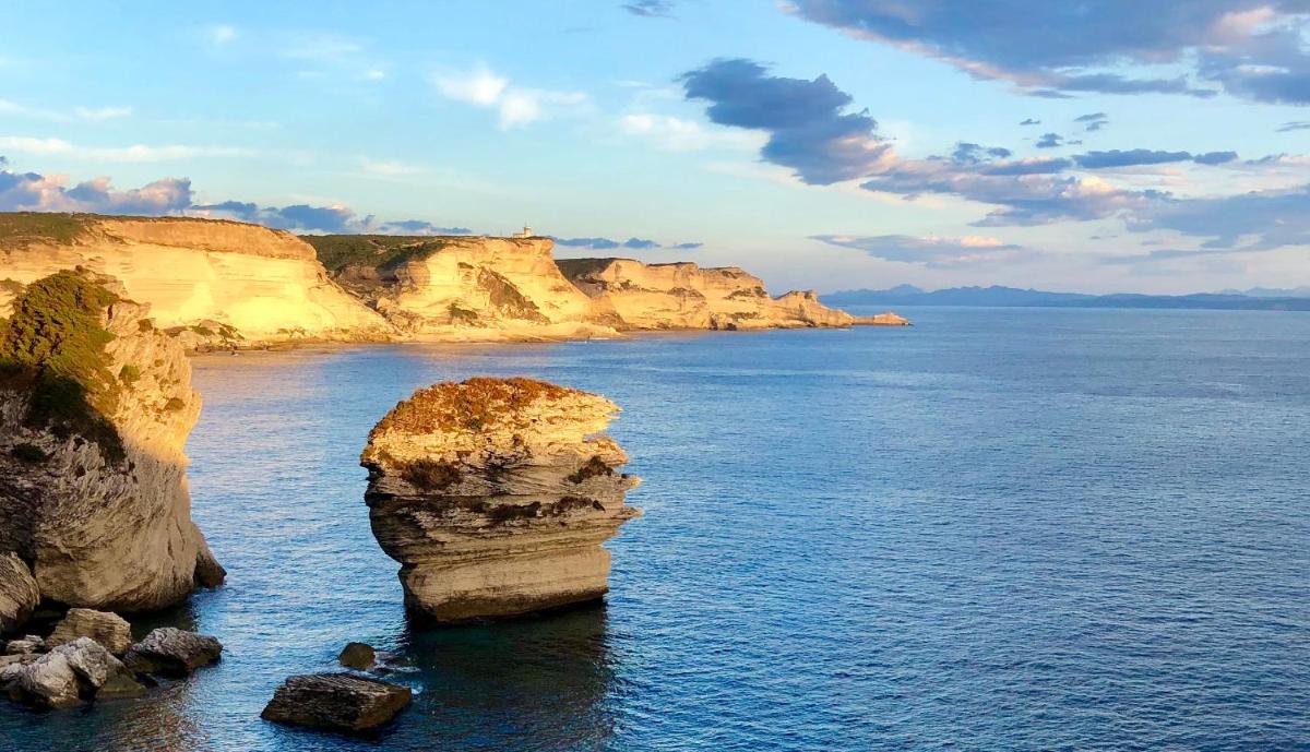 Faro di Capo Testa - Housity
