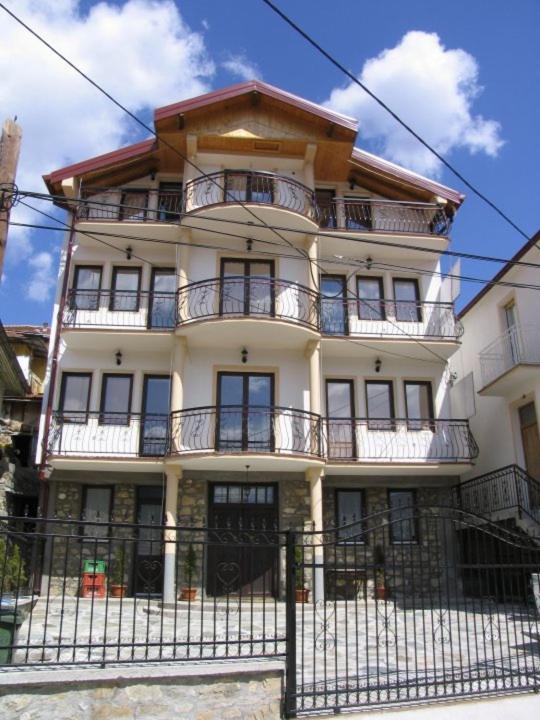 Villa La Kola Krusevo - Housity
