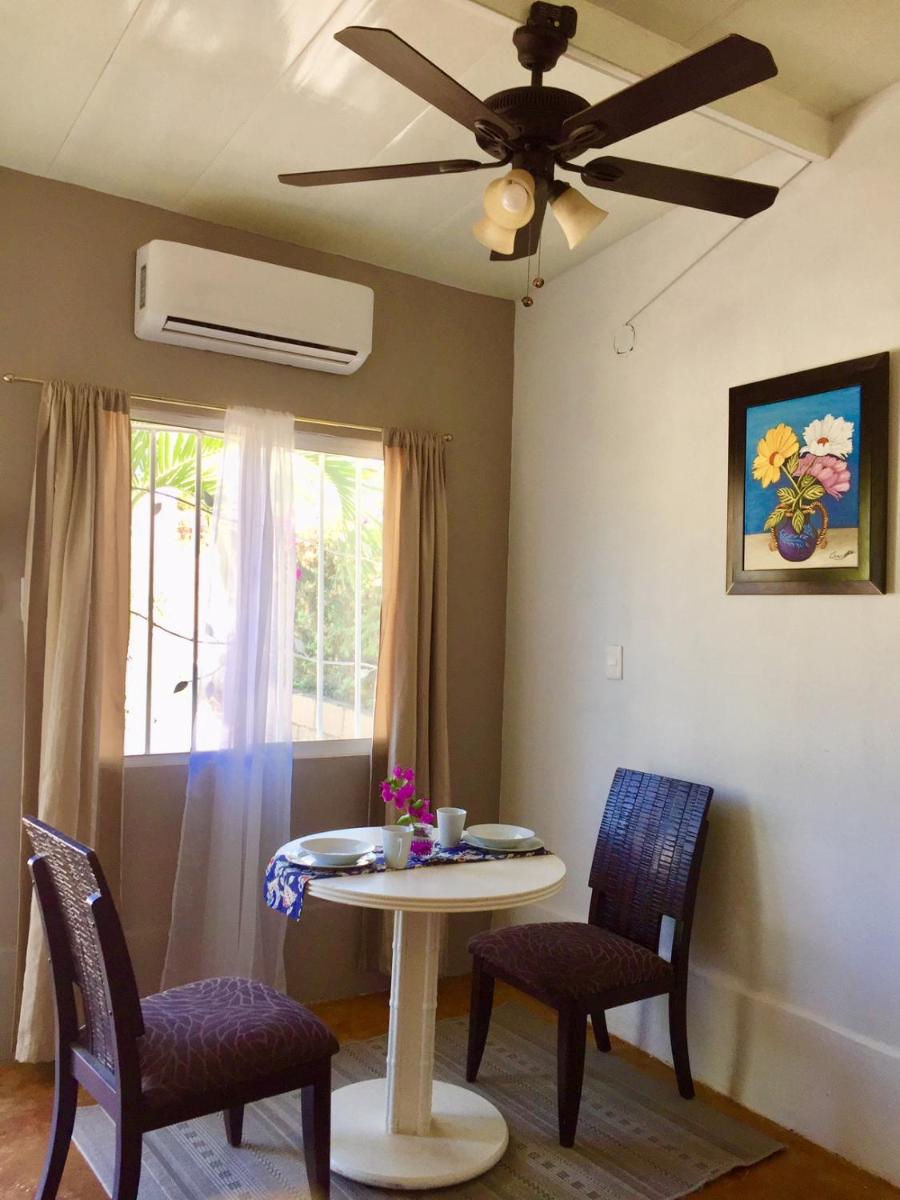 Todos Santos Tiny Houses- Private AC- Wifi - Housity