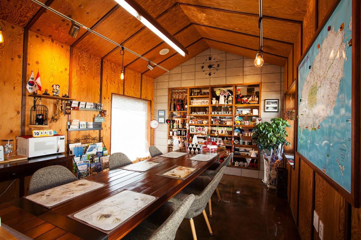 Bookmark Guesthouse - Housity