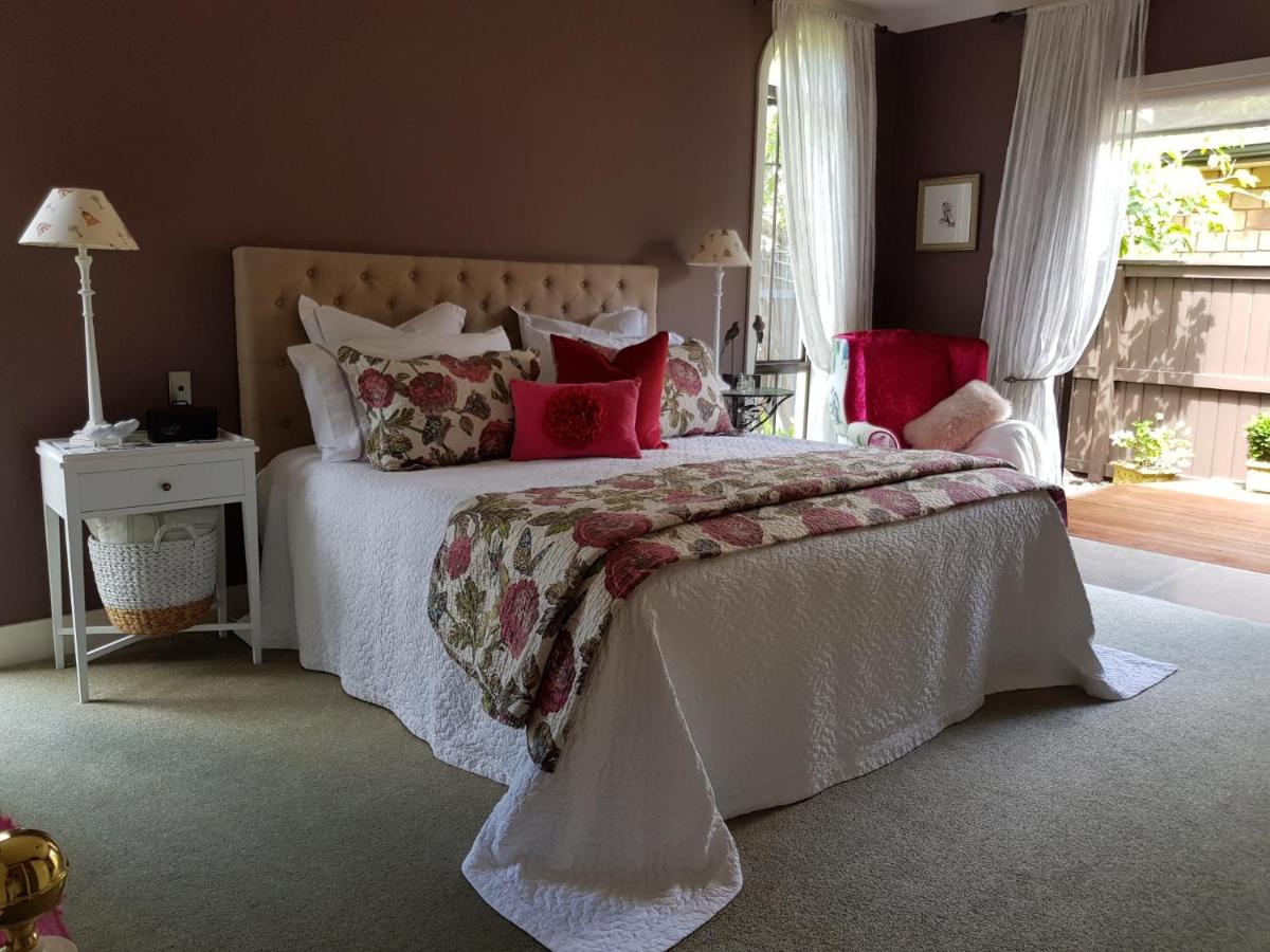 Suitetrails - Villa Te Soro Bed and breakfast