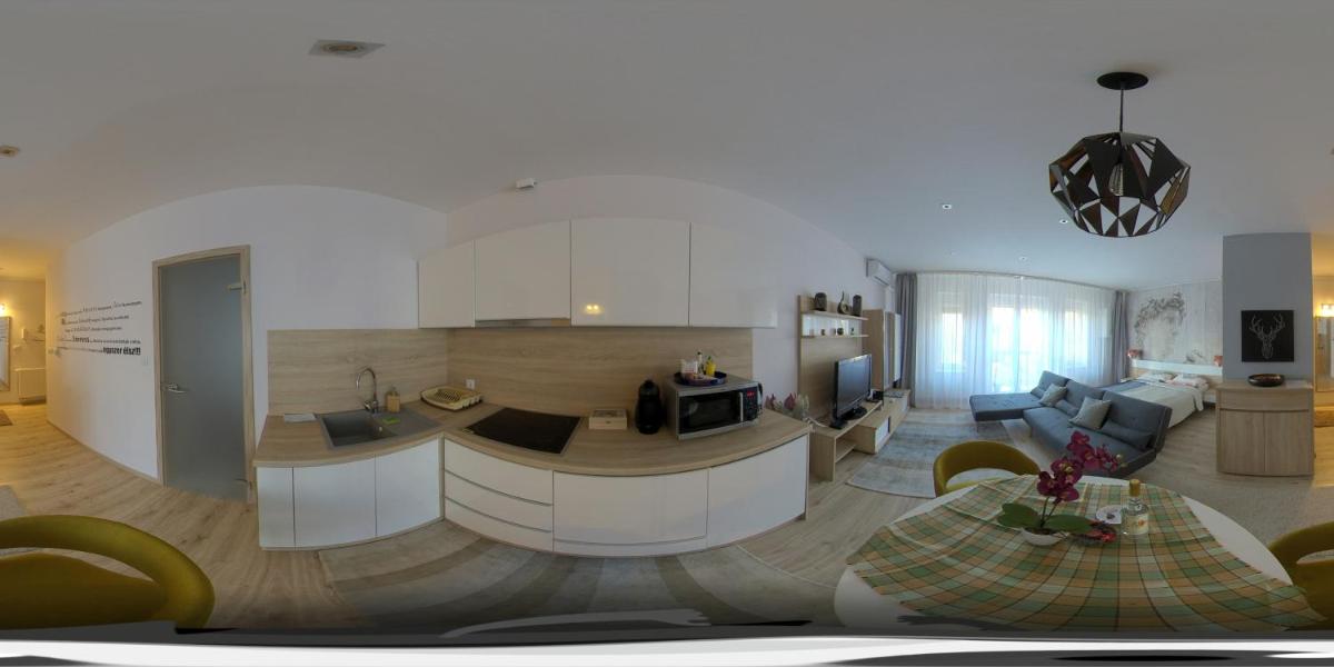 Hunyadi Apartman - Housity