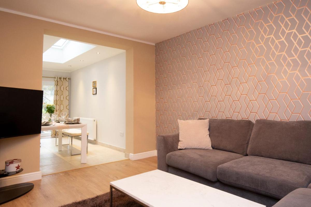 Oxford City Boutique Home: "Oxford Collegiate Residence by AHG" - Housity