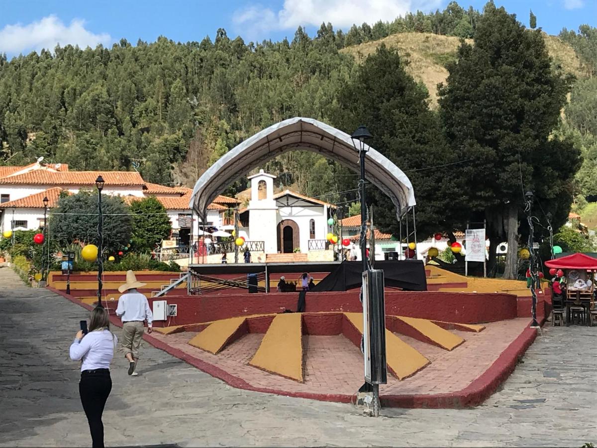 Casa Posada Maestro Carlos Aranguren - Housity