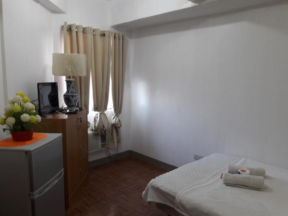 EKONUMI ROOMS at Moonwalk Paranaque - Housity