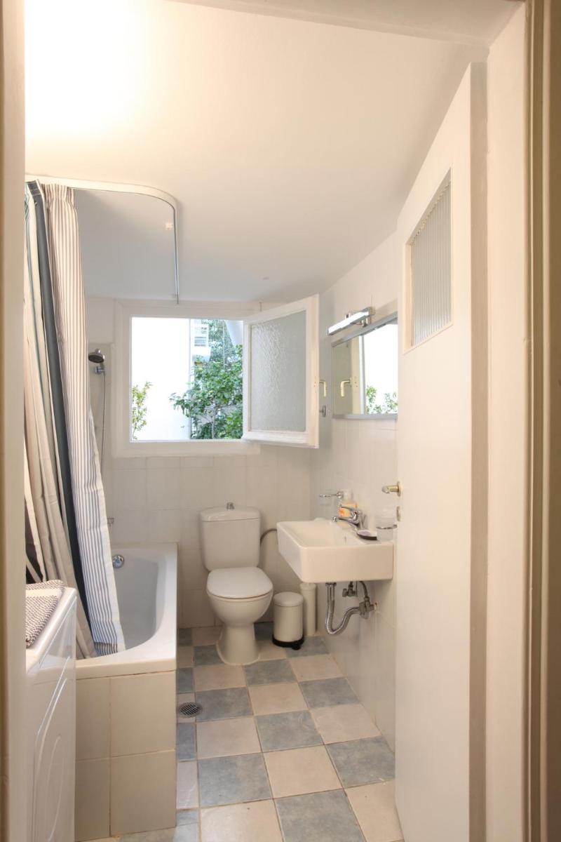 Stylish Flat at Edem Beach by Athenian Homes - Housity