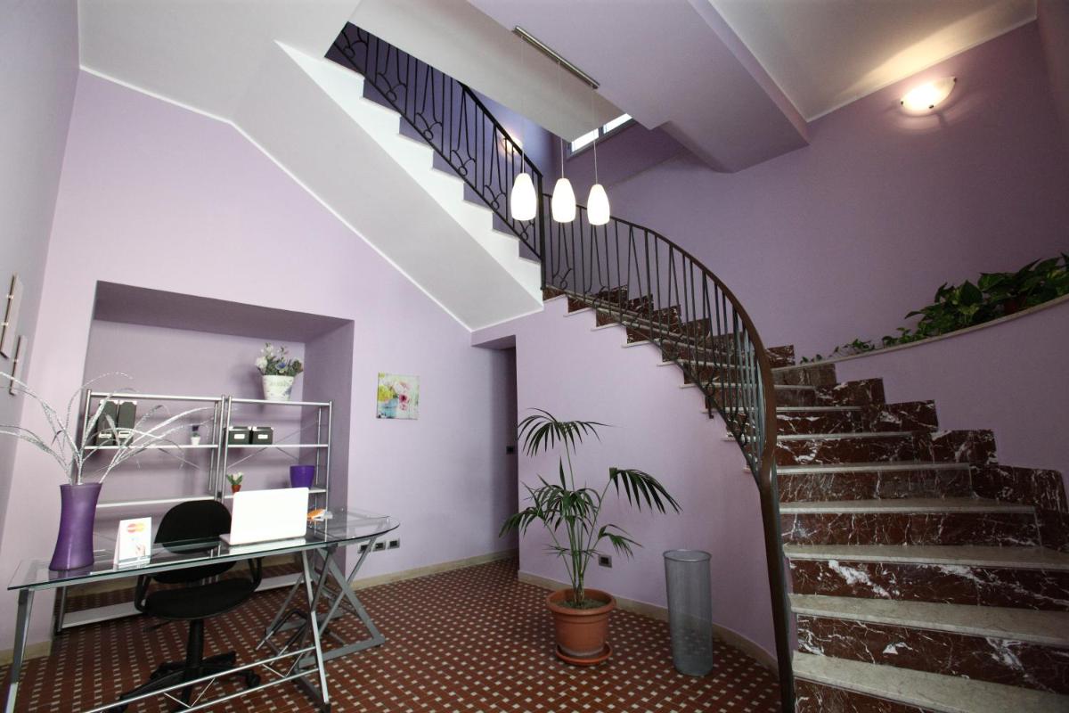 B&B Arcobaleno - Housity