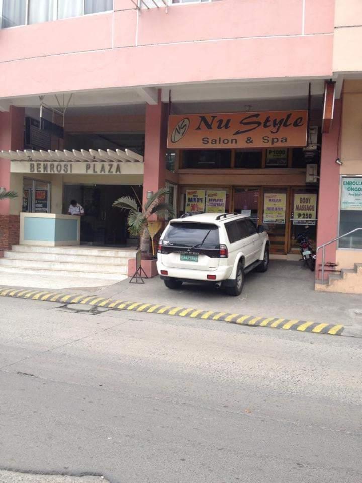 EKONUMI ROOMS at Moonwalk Paranaque - Housity