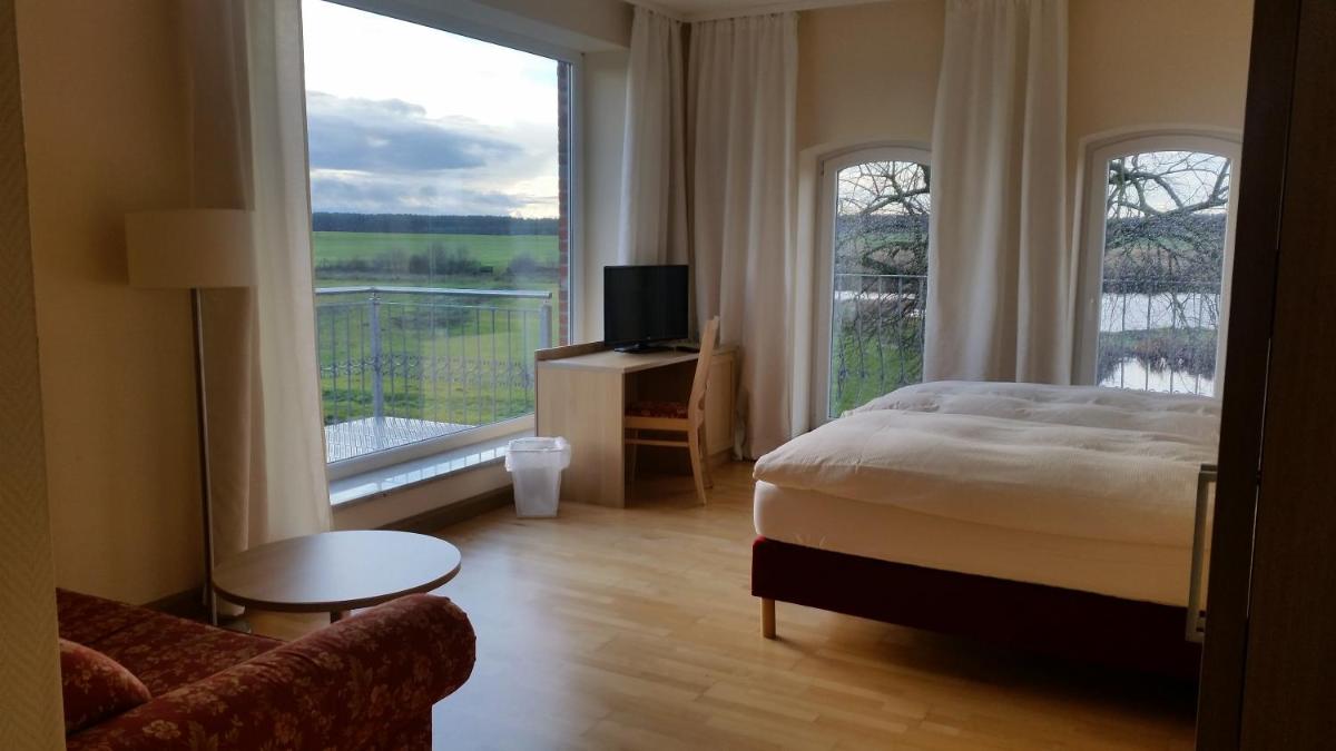 Landhotel Kreien - Housity