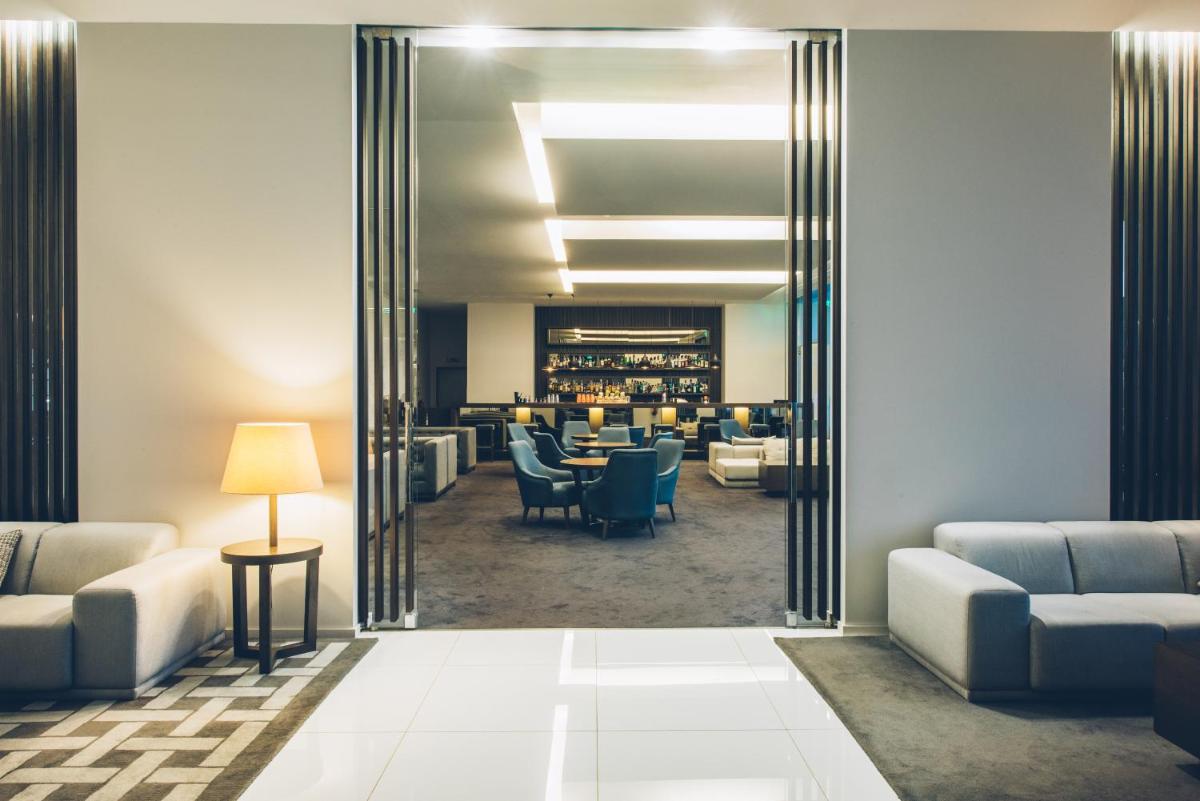 Uma área de estar em Iberostar Selection Lagos Algarve