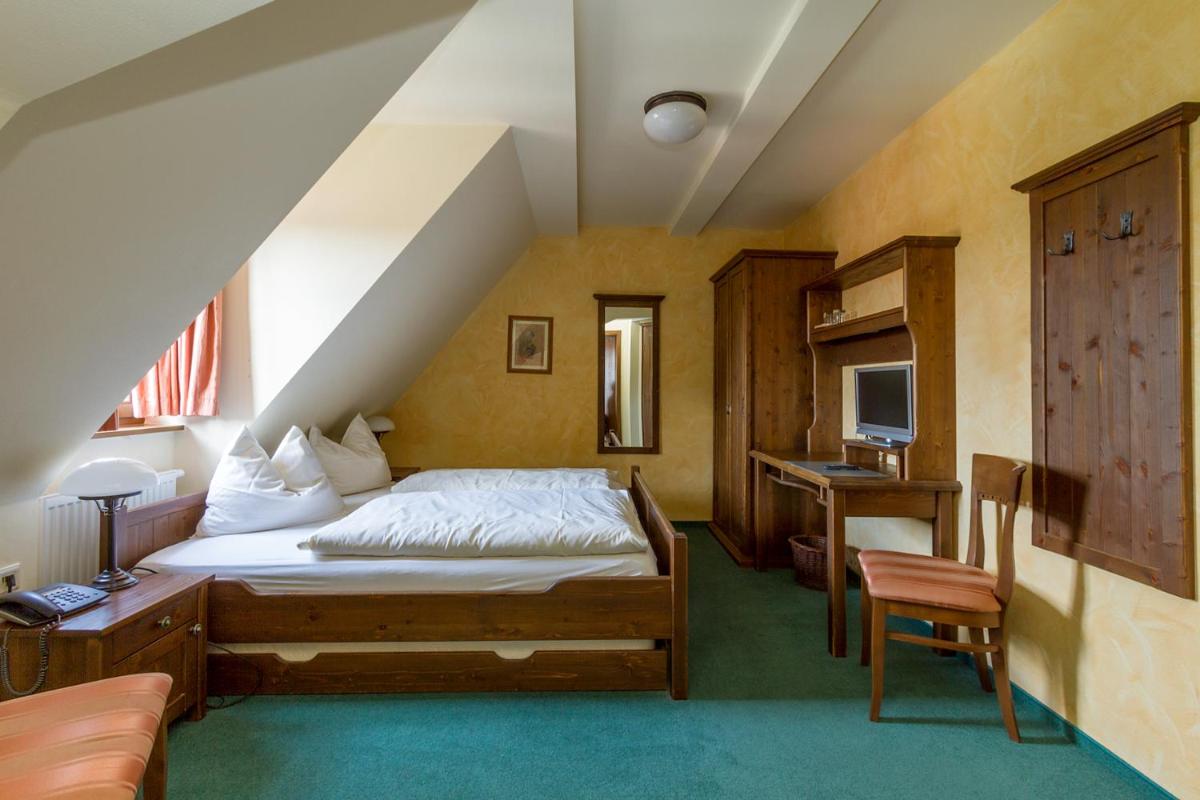 Burgschänke & Herberge Goldener Löwe - Housity
