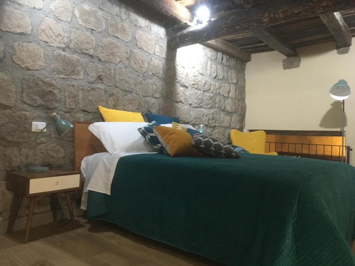 Le Carezze home - Housity