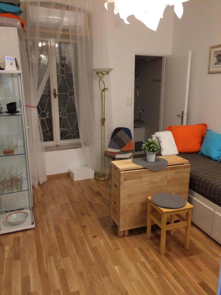 VERY CLOSE Studio Apartment - Housity