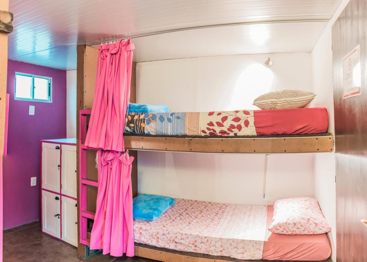 RocaMar Hostel Boutique - Housity