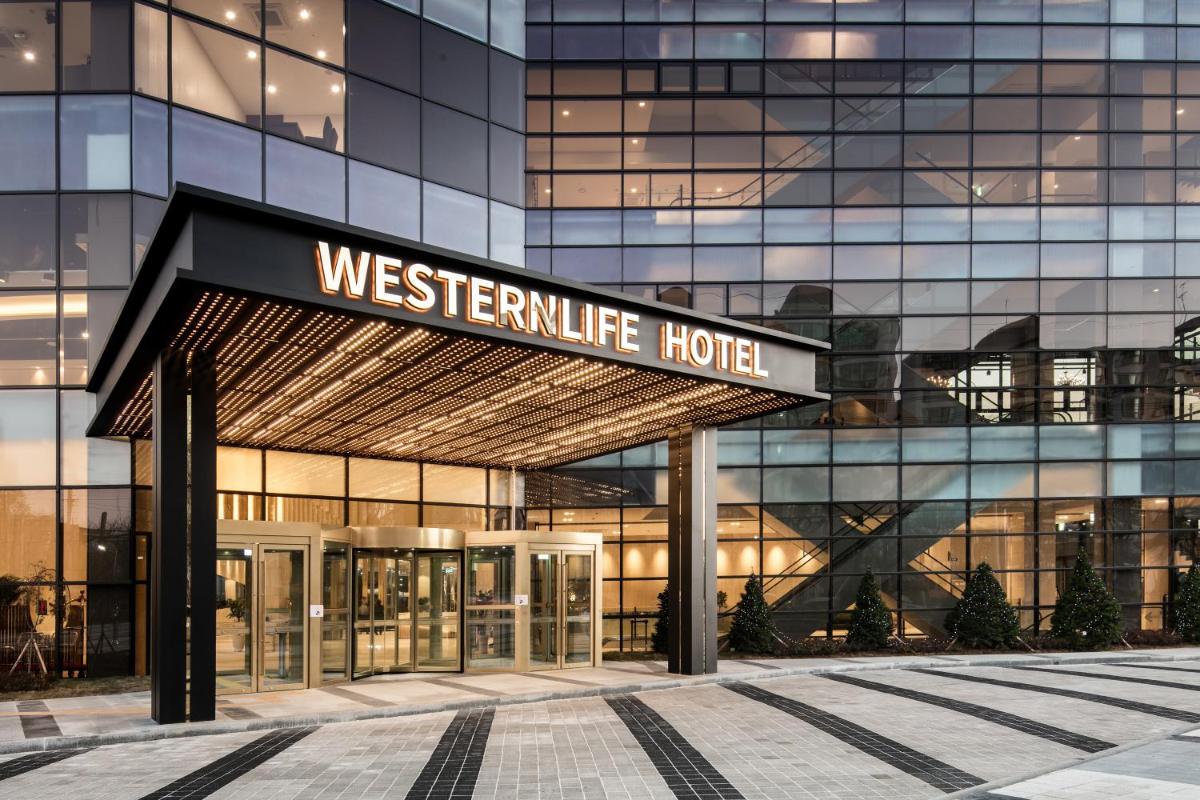 WesternLife Hotel - Housity