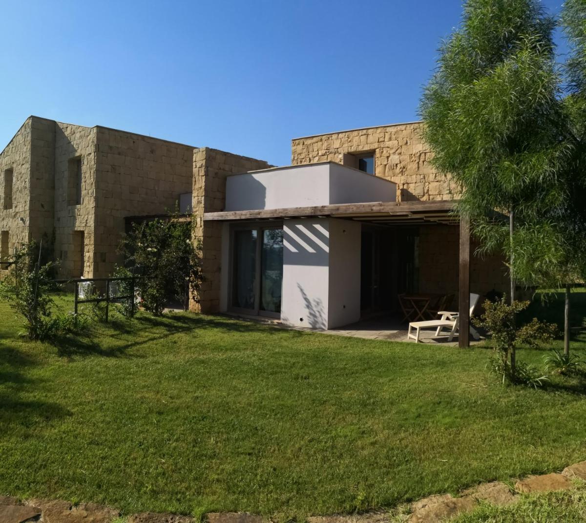 Villa Carrubbedda - Housity