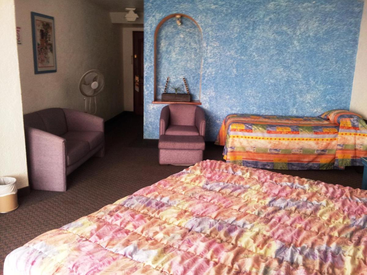 Hotel Inn Sur - Housity