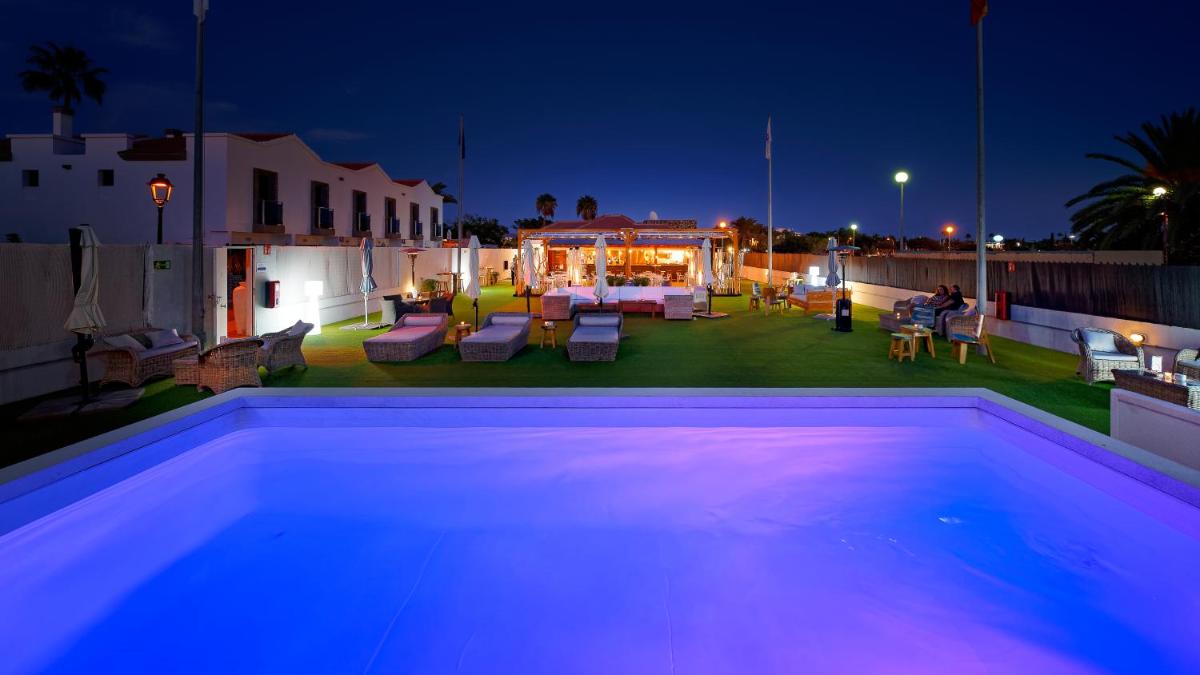 Piscina en o cerca de FBC Fortuny Resort - Adults Only