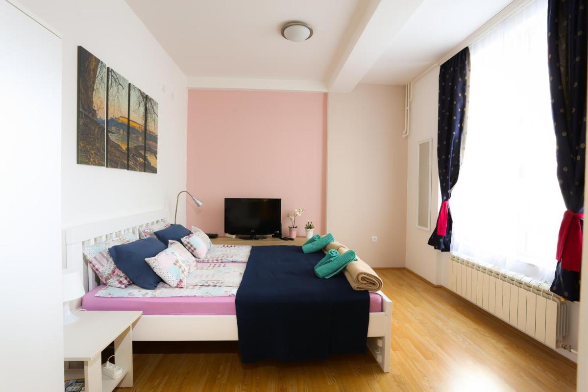 Studio Apartman LD u Strogom Centru - Housity