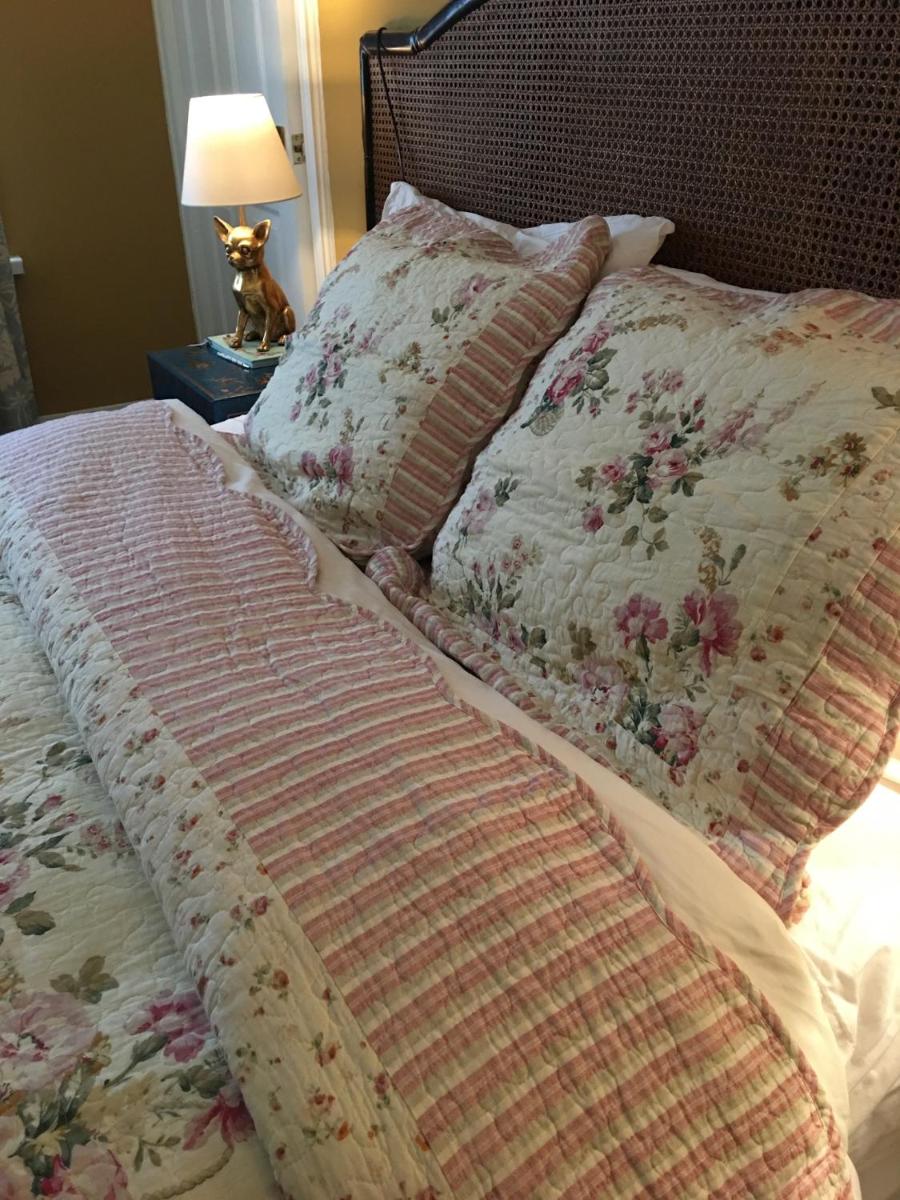 Suitetrails - Wynberg House Bed & Breakfast