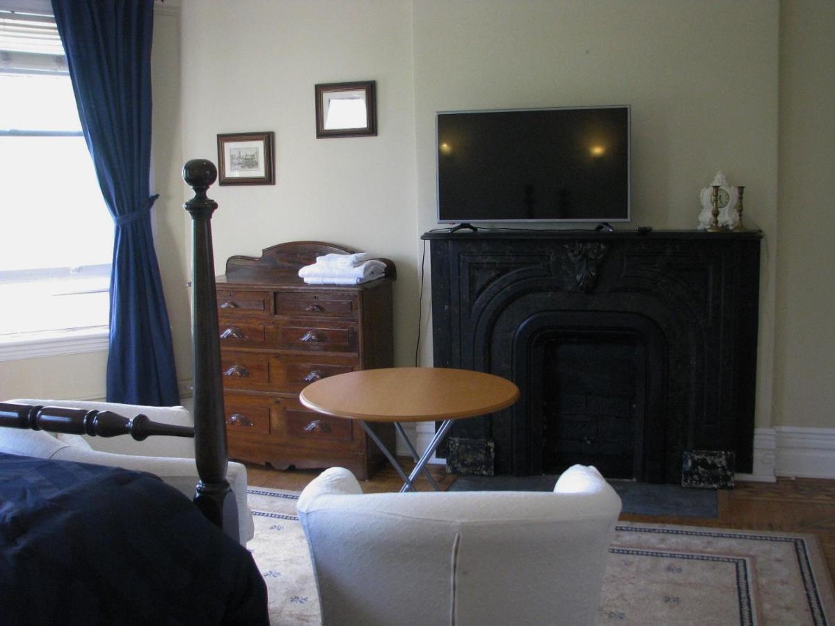 McBayne House - Housity