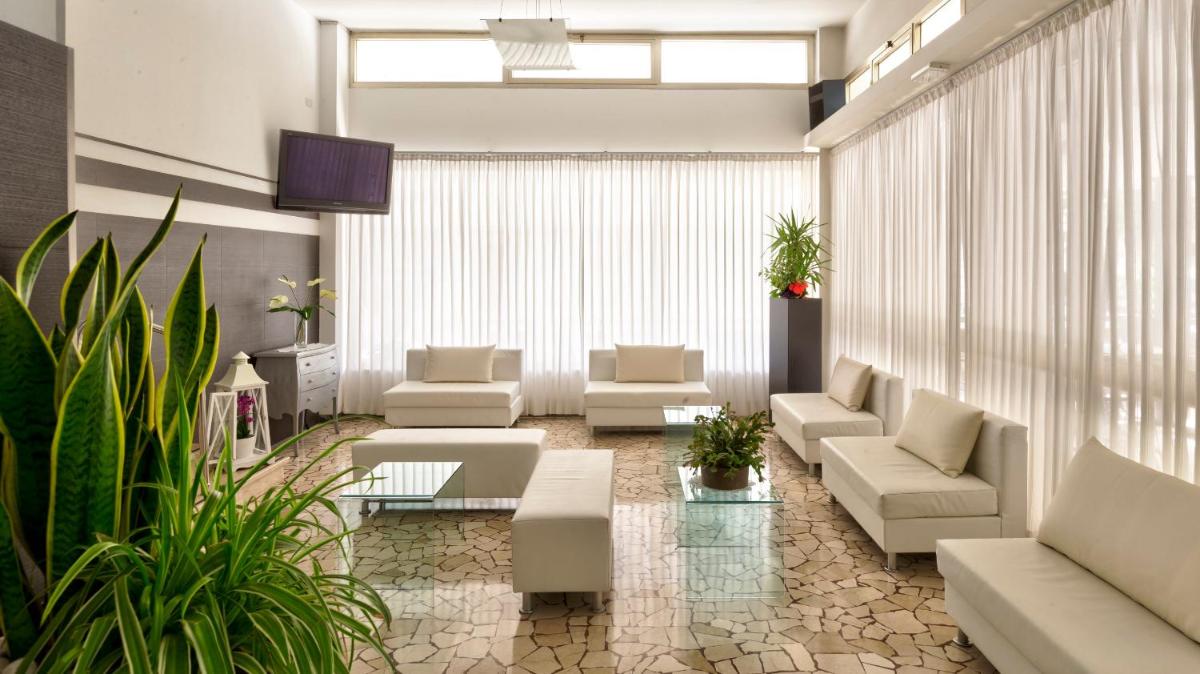 Hotel Bremen - Housity