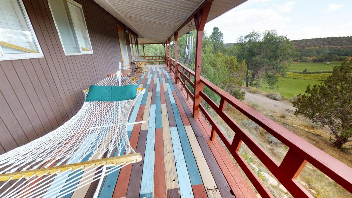 Hideout Ft Abajo 2 BR Cabin, Stunning Views, Secluded! - Housity
