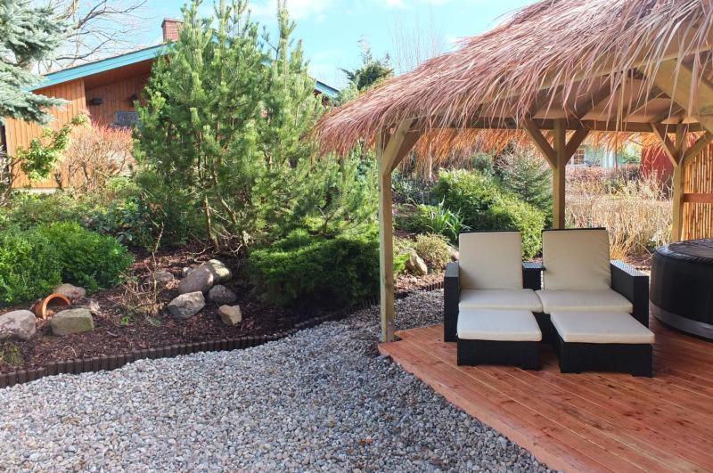 Ferienhaus SEE Romantik mit Sauna und Whirlpool - Housity