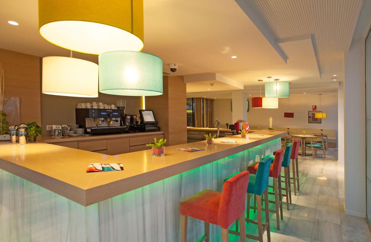 Una cocina o zona de cocina en JS Palma Stay - Adults Only
