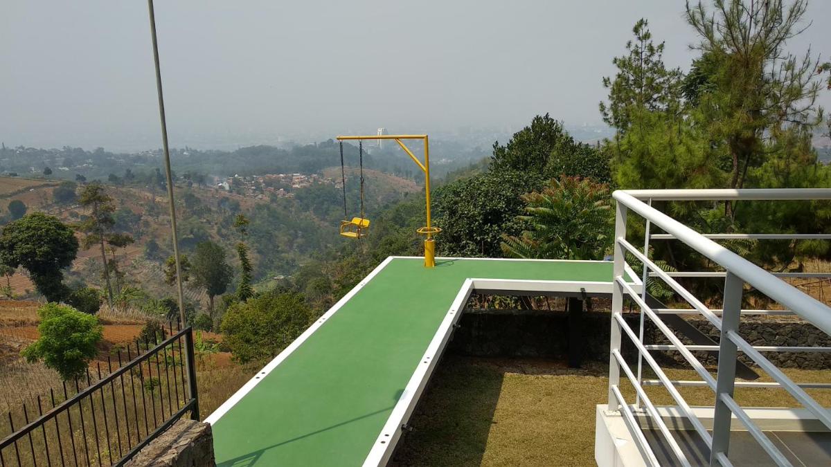 Villa Rosvita Bandung - Housity
